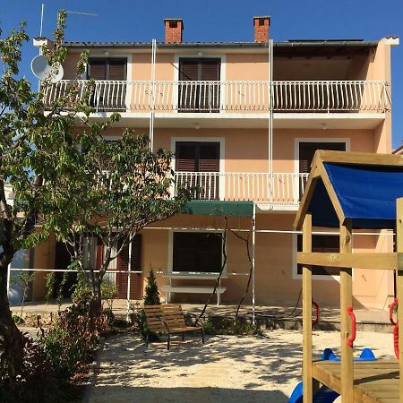 Apartments Katarina Vodice Exteriör bild