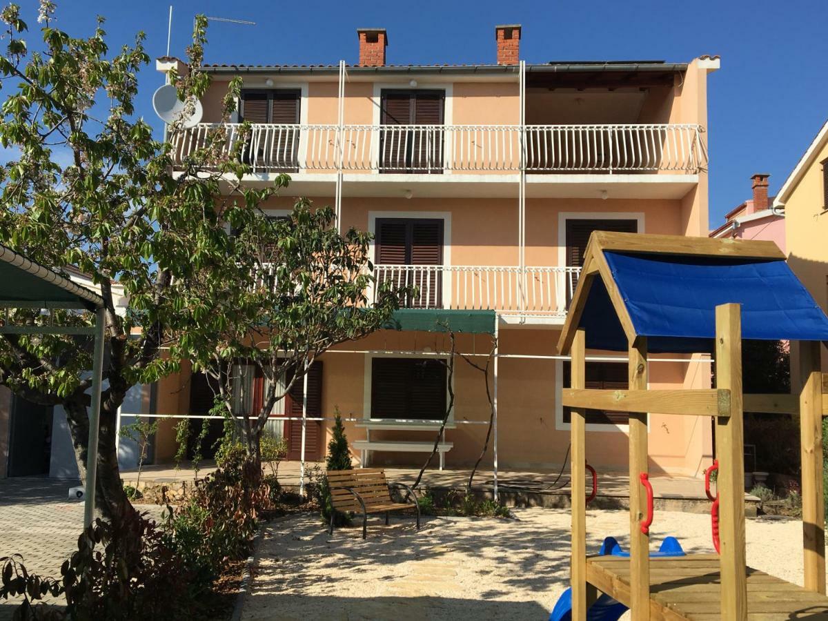 Apartments Katarina Vodice Exteriör bild